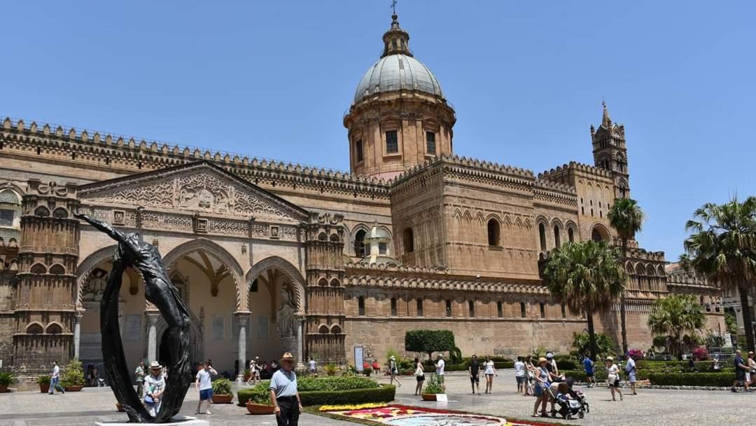 Bbx Palermo Centro Hotel Exterior photo