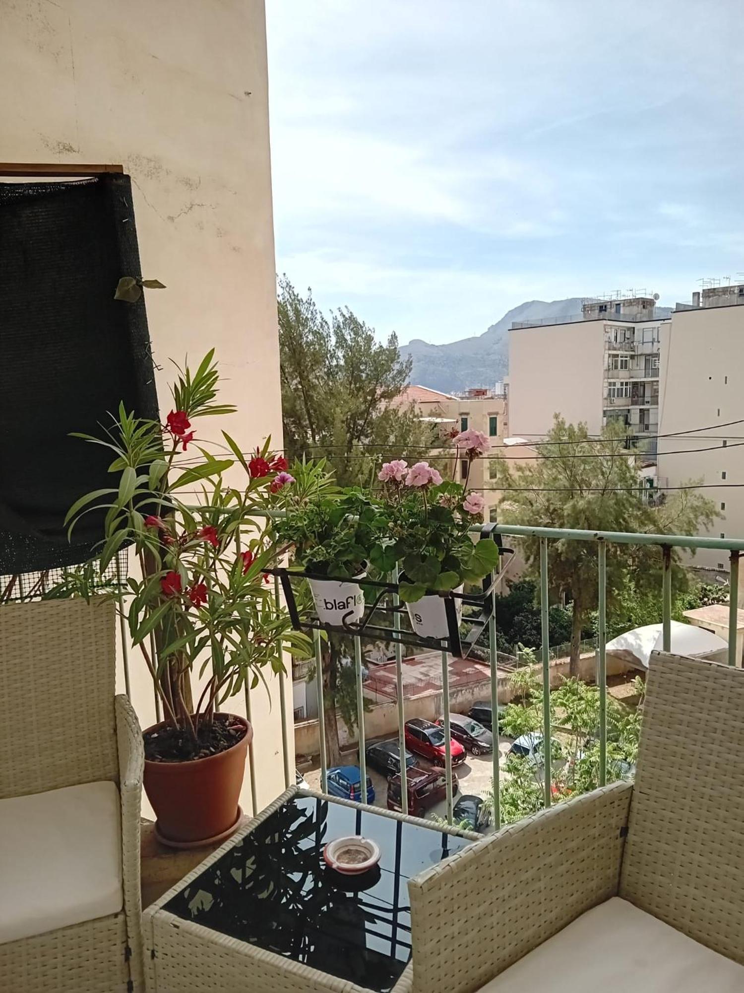 Bbx Palermo Centro Hotel Exterior photo